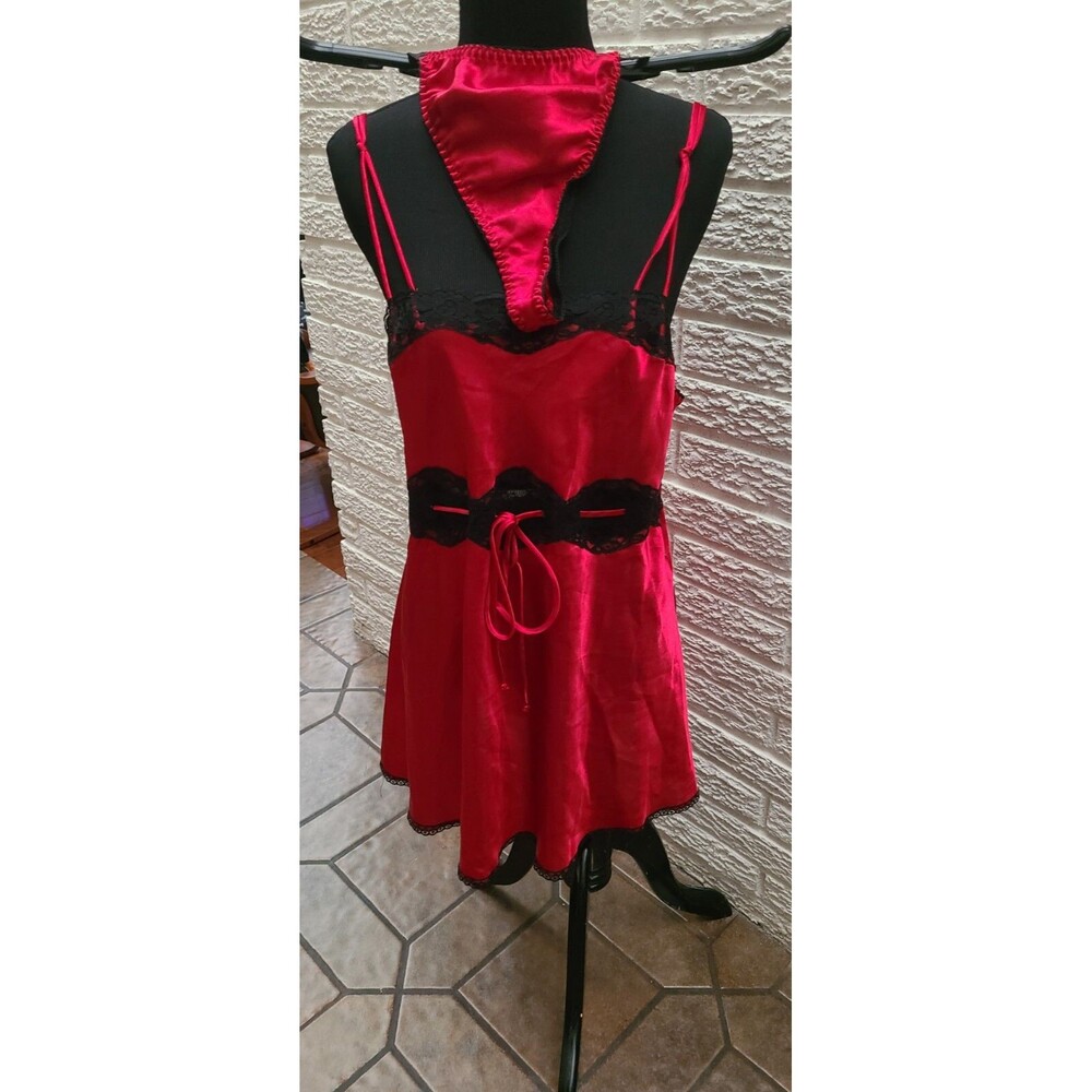 Cato Women's Size L 2 Pc red s silky black lace with thong new